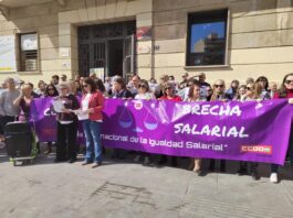 Concentración en el Día por la Igualdad Salarial: Exigiendo Actuaciones para Reducir la Brecha de Género