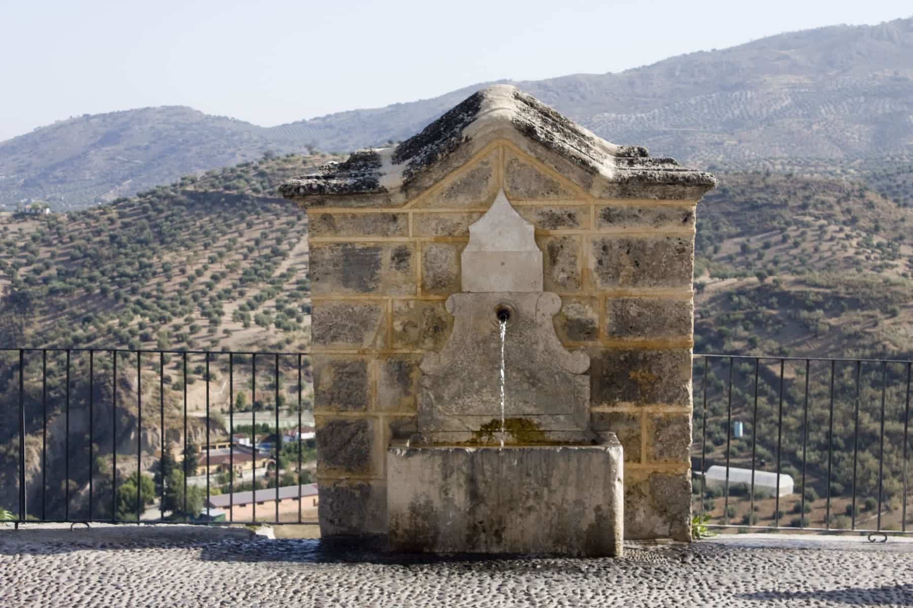 Priego de Cordoba Fuente en las Murallas wikipedia