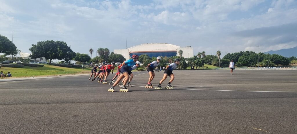 Competencia emocionante