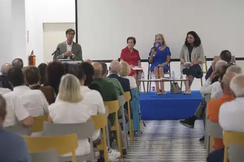 El número 114 de la Revista Jábega de la Diputación rinde homenaje al flamenco en la provincia