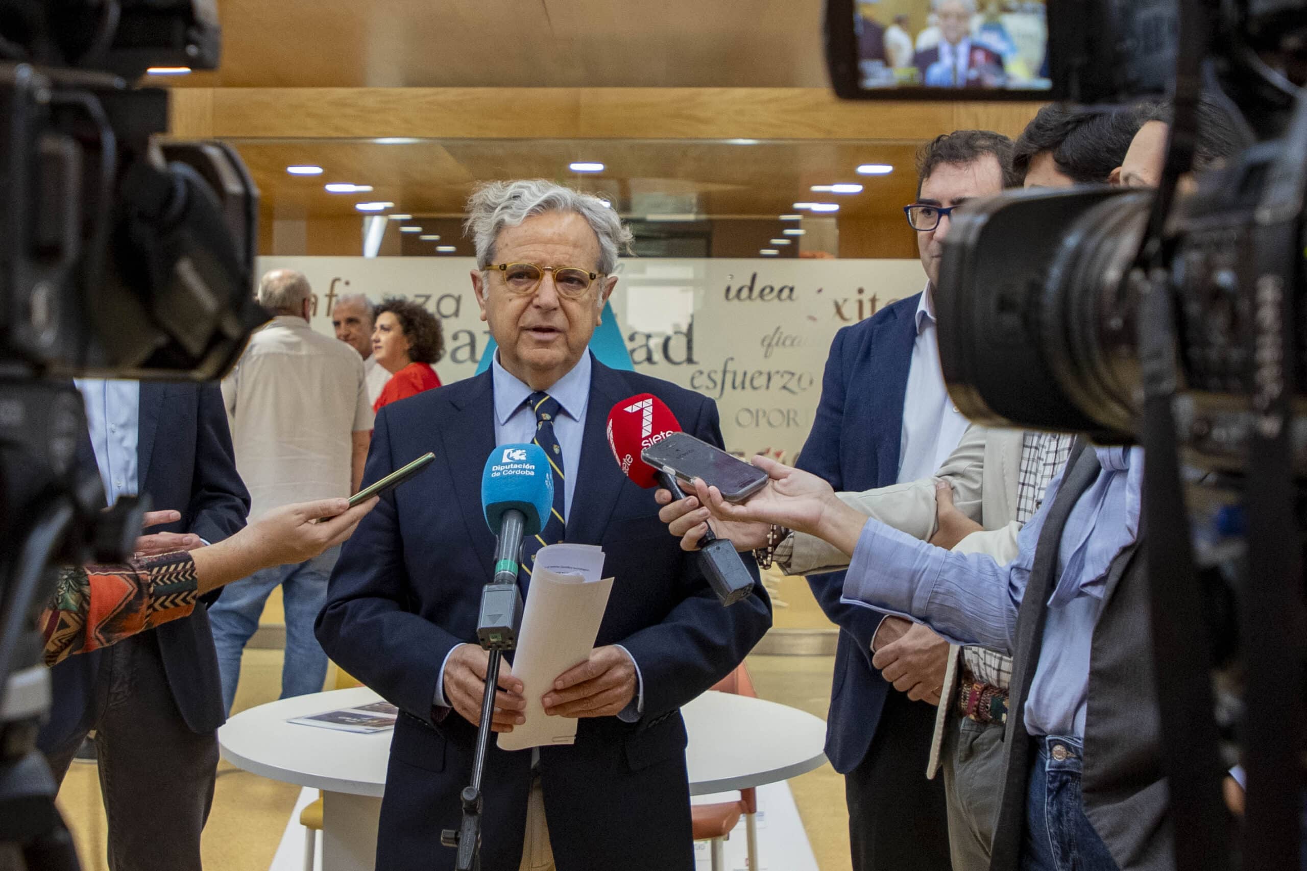 Avances en el Plan Director de Innovación Tecnológica Dual: La Avances en el Plan Director de Innovación Tecnológica Dual: La Diputación reúne a 50 empresas y grupos de investigación en una jornada