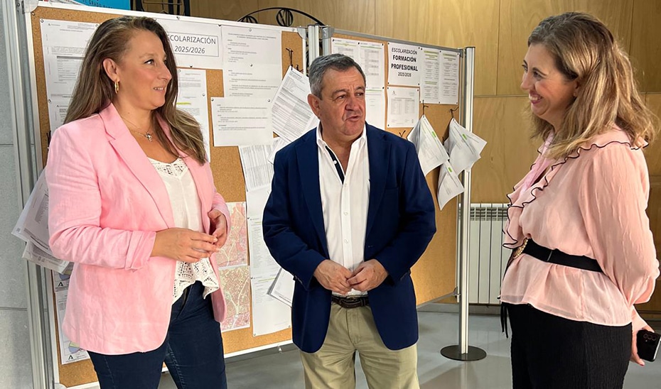 Casi 700 Opositores Compiten por 38 Plazas de Auxiliares Administrativos Casi 700 Opositores Compiten por 38 Plazas de Auxiliares Administrativos en el Cupo de Discapacidad Intelectual