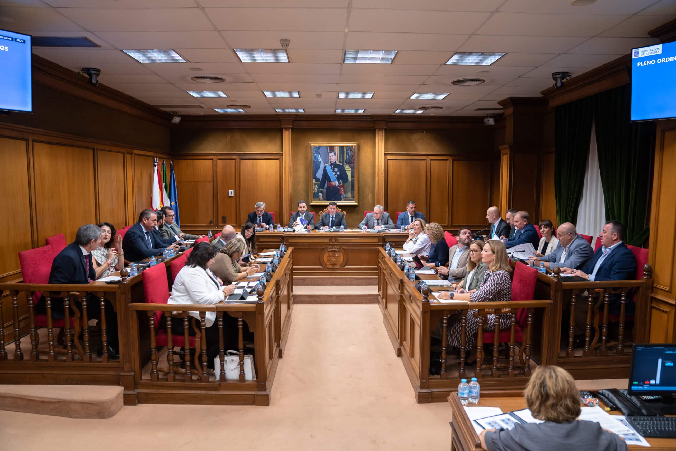 El Pleno Aprueba 9 Millones de Inversión para una Veintena de Municipios