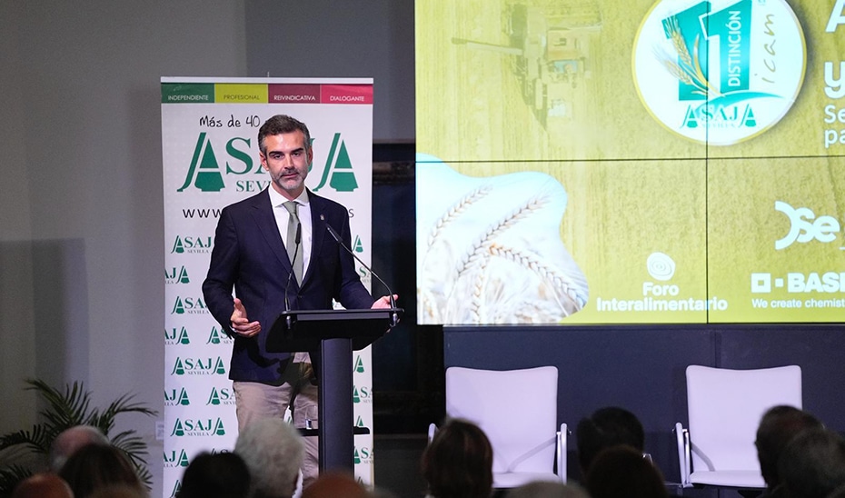 Impacto Económico de la Nueva PAC: La Junta Estima Pérdidas de 2.000 Millones en el Sector Agrario