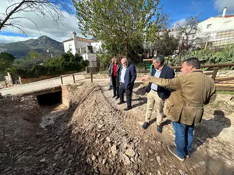 LA DIPUTACIÓN DESTINA 11 MILLONES DE EUROS EN AYUDAS PARA ARCHIVO visita-jimera-de-libar-2