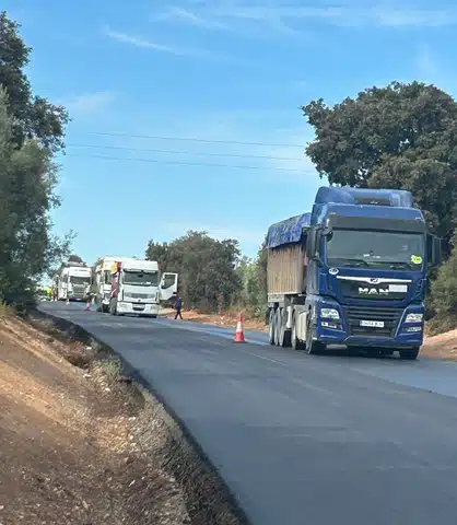 La Diputación Invierte 655.000 Euros en Asfaltar la Carretera Principal Asfaltado de la MA-6415