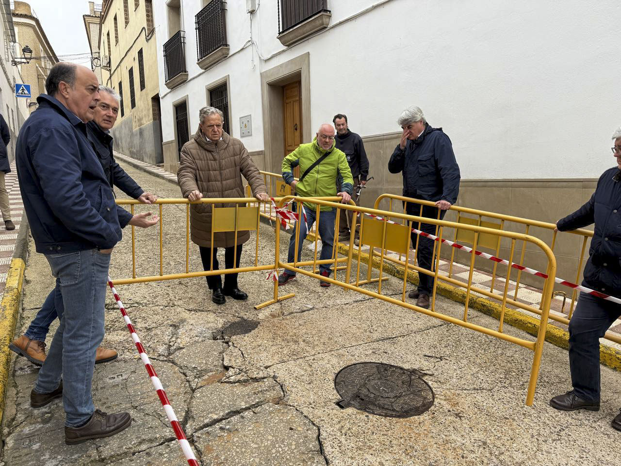 Mejora de la Red de Drenaje en la Calle Arenal Mejora de la Red de Drenaje en la Calle Arenal de Fernán Núñez: 500.000 Euros de Inversión por la Diputación de Córdoba