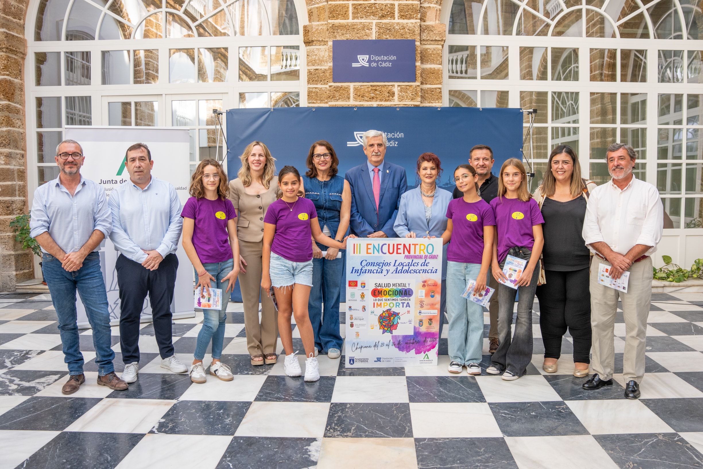 Título: "III Encuentro de Consejos Locales de Infancia y Adolescencia Título: "III Encuentro de Consejos Locales de Infancia y Adolescencia en Chipiona"