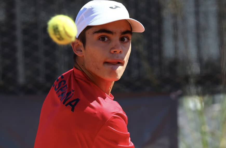 Adolfo Abascal, con España en la Copa Davis Junior