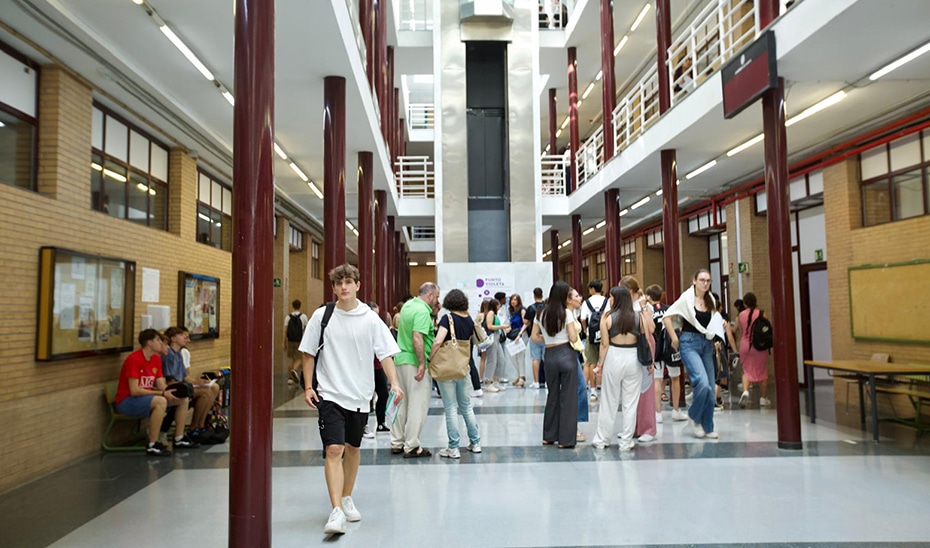 Andalucía Anuncia Fechas para los Exámenes de la PAU: 2, 3 y 4 de Junio de 2026 1 Andalucía Anuncia Fechas para los Exámenes de la PAU: 2, 3 y 4 de Junio de 2026