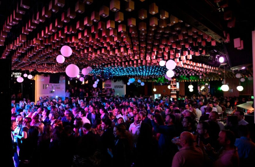 Arrow Celebra su Éxito Anual con una Vibrante Reunión del Canal de TI