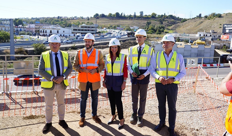 Avance Acelerado: La Junta Impulsa las Obras del Carril BUS-VAO en el Aljarafe Norte, Alcanzando el 65% de Ejecución