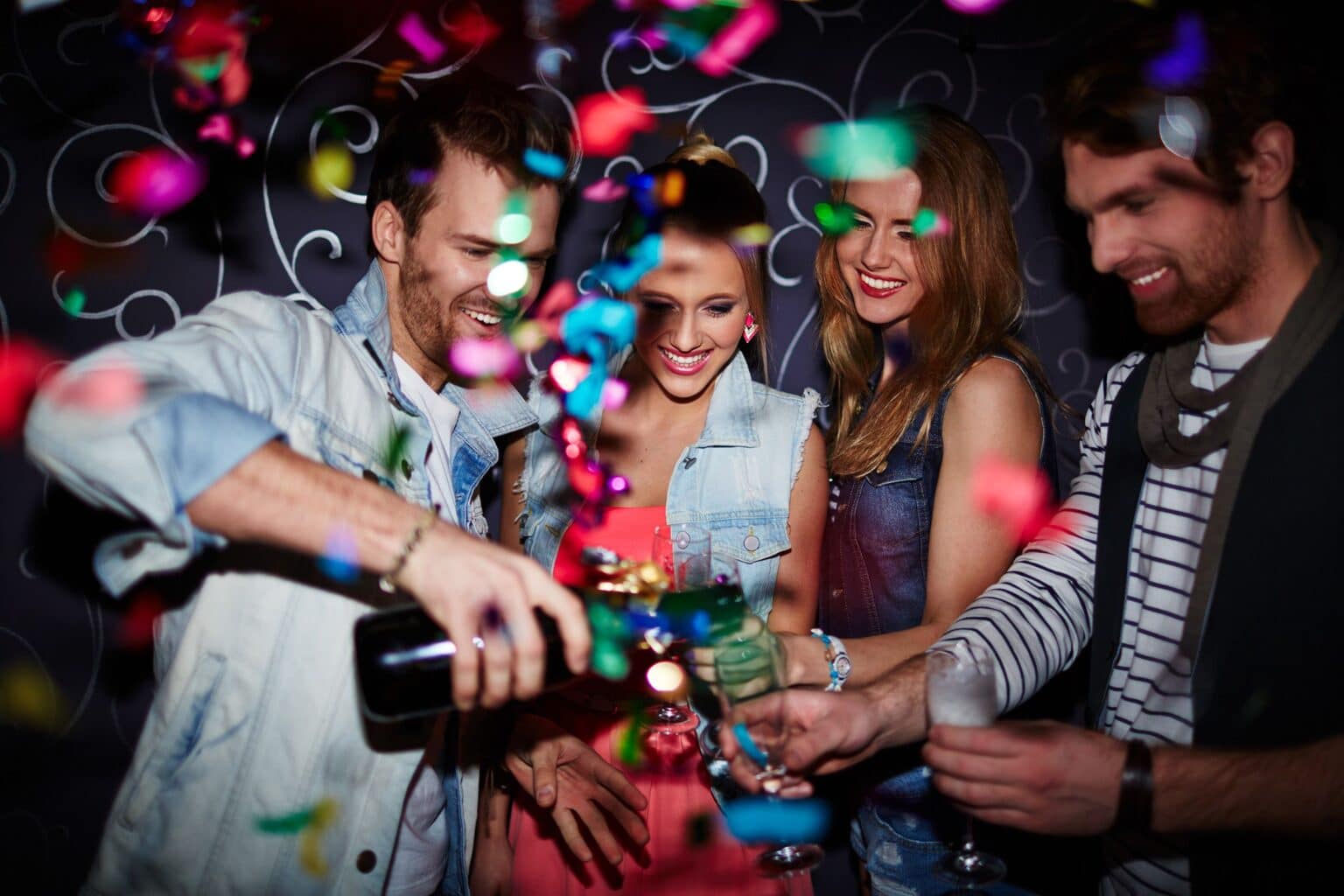 Barcelona se Afianza como el Destino Preferido para Despedidas de Soltera con Vibrante Vida Nocturna 1 Barcelona se afianza como destino líder para despedidas de soltera con experiencias de ocio nocturno