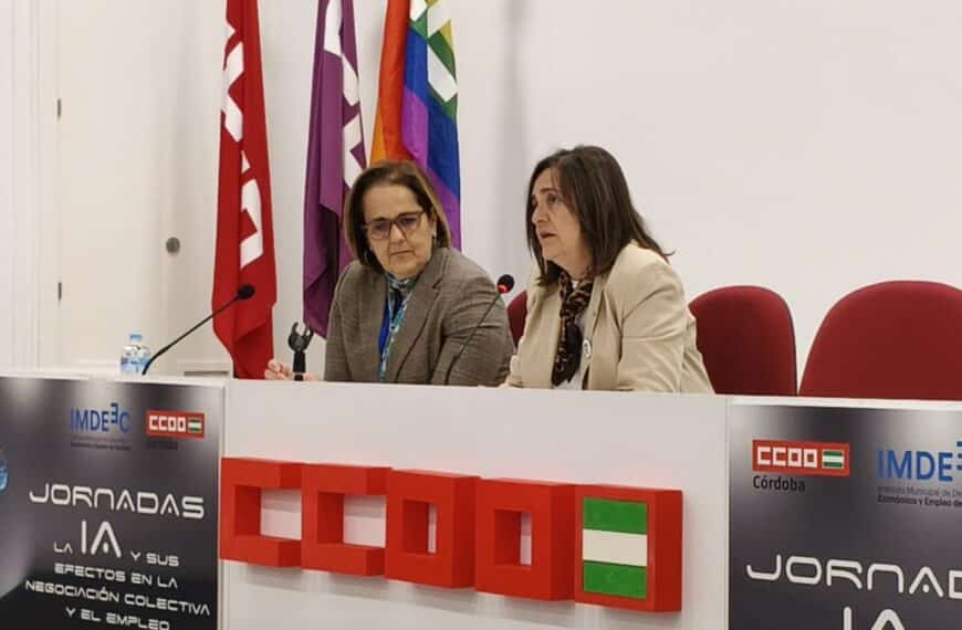 Marina Borrego (dcha) y Blanca Torrent, en la inauguración de la Jornada sobre IA y empleo.