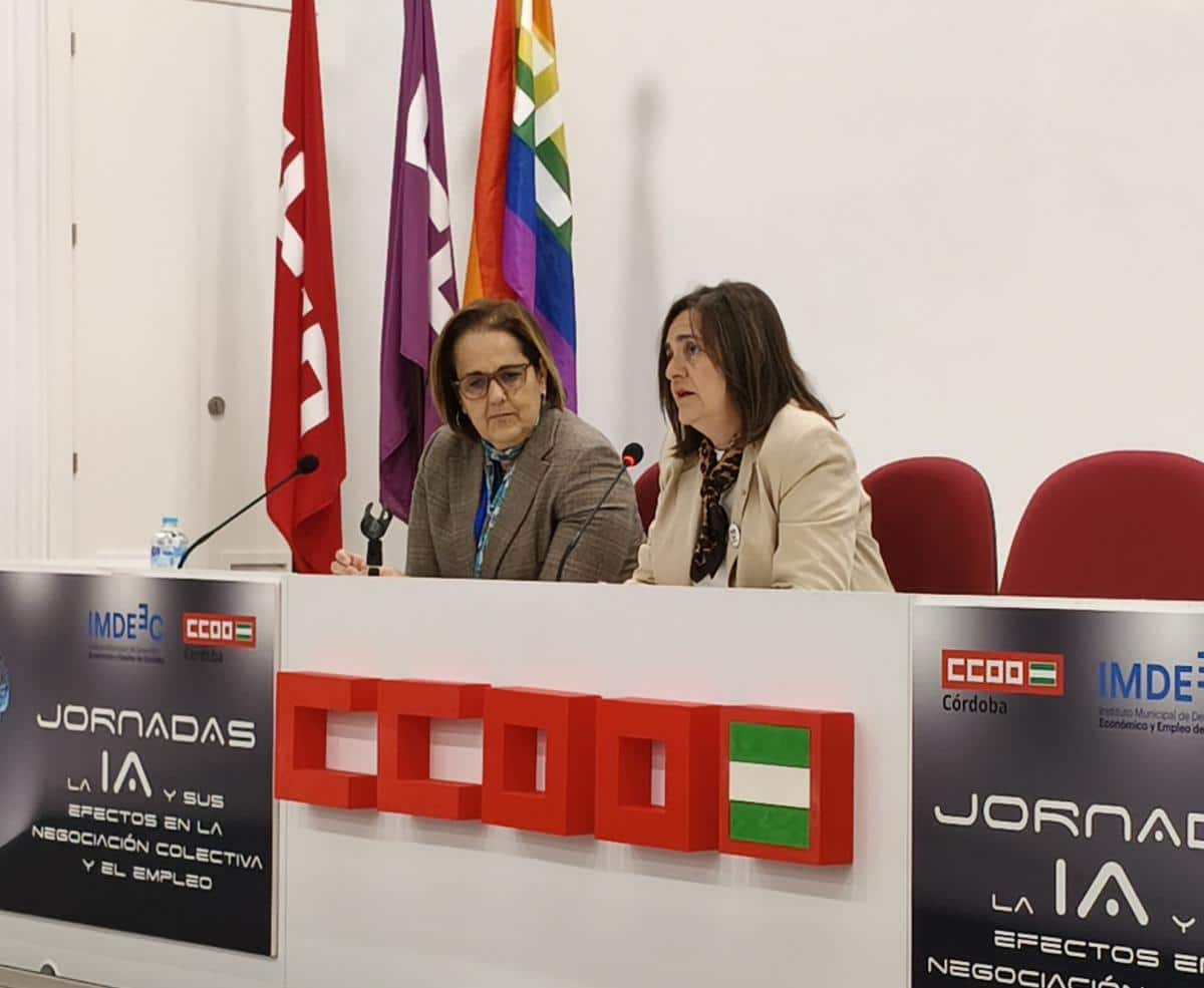 CCOO Examina el Impacto de la IA en la Negociación Colectiva y el Empleo 1 Marina Borrego (dcha) y Blanca Torrent, en la inauguración de la Jornada sobre IA y empleo.