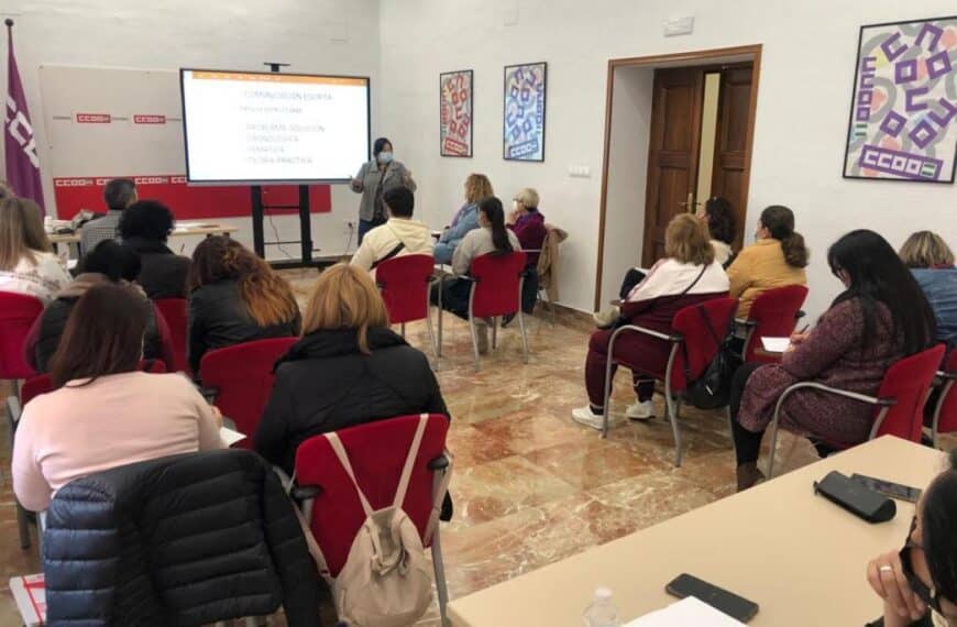 CCOO ofrece formación para mejorar la empleabilidad de las mujeres y avanzar en igualdad.
