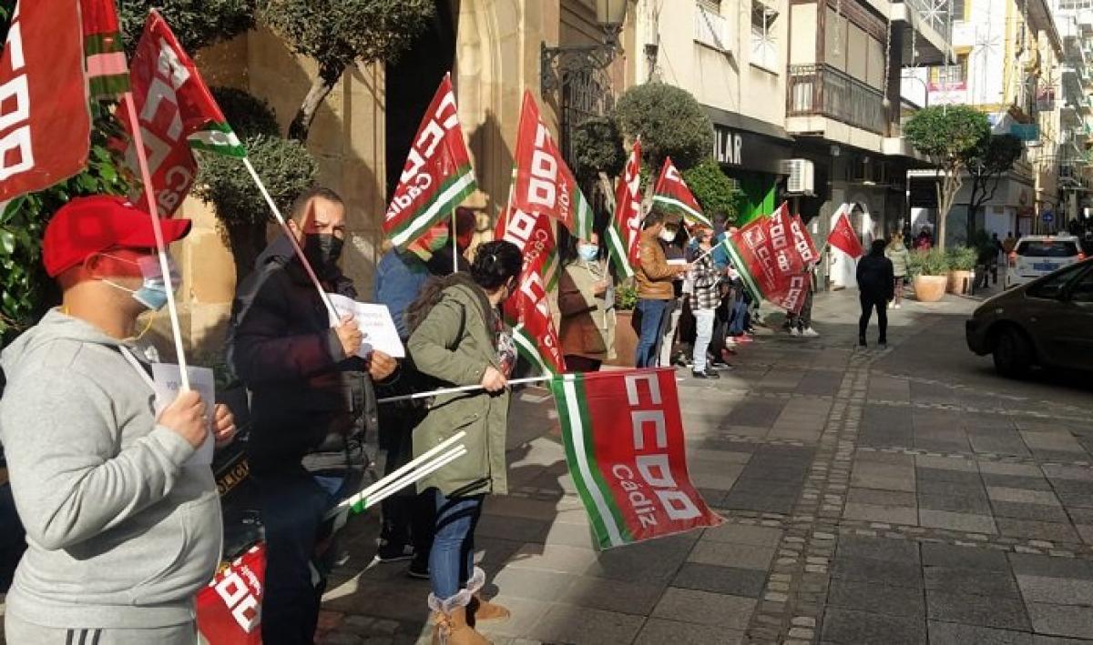 CCOO exige un proceso de negociación para regularizar la situación del personal de Algesa 1 Imagen de archivo