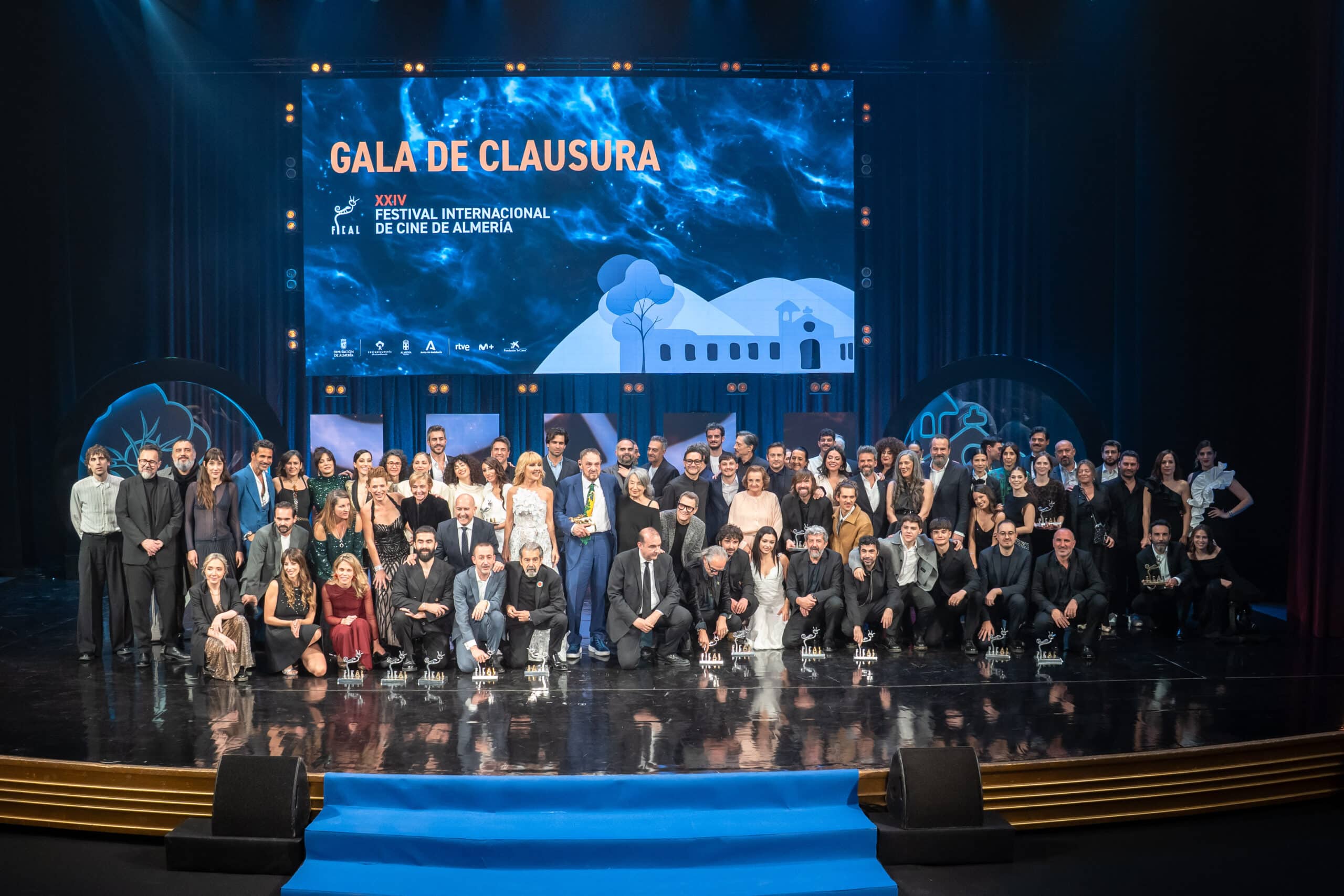 Cierre Espectacular de FICAL: Más de 200 Figuras de la Industria Audiovisual Protagonizan la Gala de Clausura 1 Cierre Espectacular de FICAL: Más de 200 Figuras de la Industria Audiovisual Protagonizan la Gala de Clausura