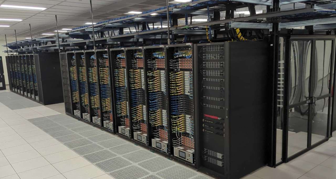 CoreWeave Consolida su Liderazgo en IA con la Revalidación del 'Platinum ClusterMAX™' de SemiAnalysis: Los Secretos Detrás de su Dominio en la Nube 1 CoreWeave Consolida su Liderazgo en IA con la Revalidacion del