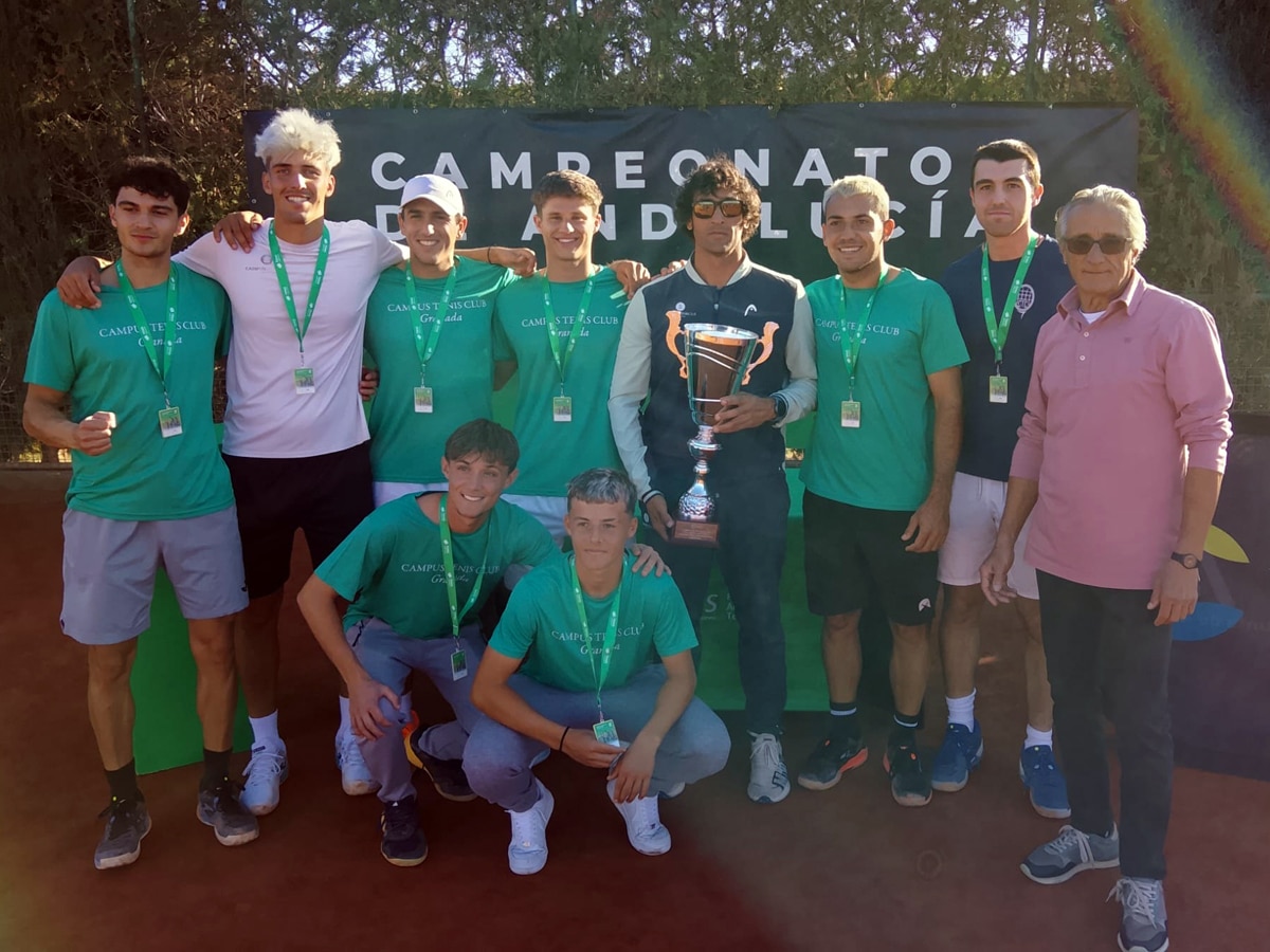 El Campus Tenis Club, Campeón de Andalucía Absoluto por Equipos en 1ª División, tras vencer al Real Club El Candado