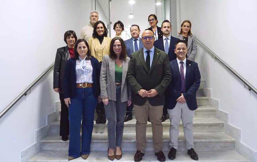 El Gobierno Andaluz Renovará el Asfalto de la Carretera que Conecta Lucena, Rute e Iznájar