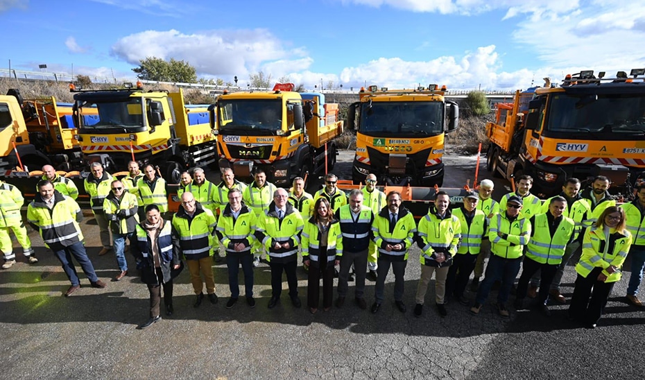 El Gobierno andaluz moviliza más de 500 profesionales y 148 vehículos ante las nevadas