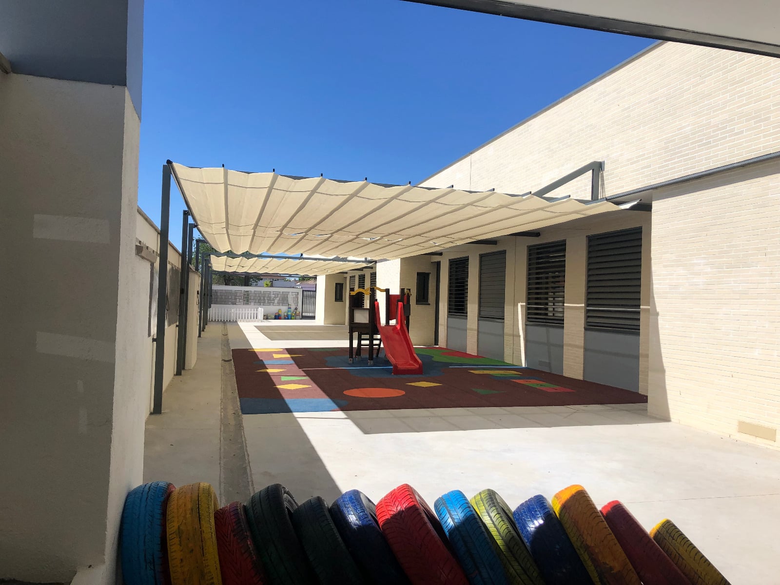 El Gobierno de Juanma Moreno promueve la creación de centros más sostenibles y confortables 1 Educación pública climatización colegios