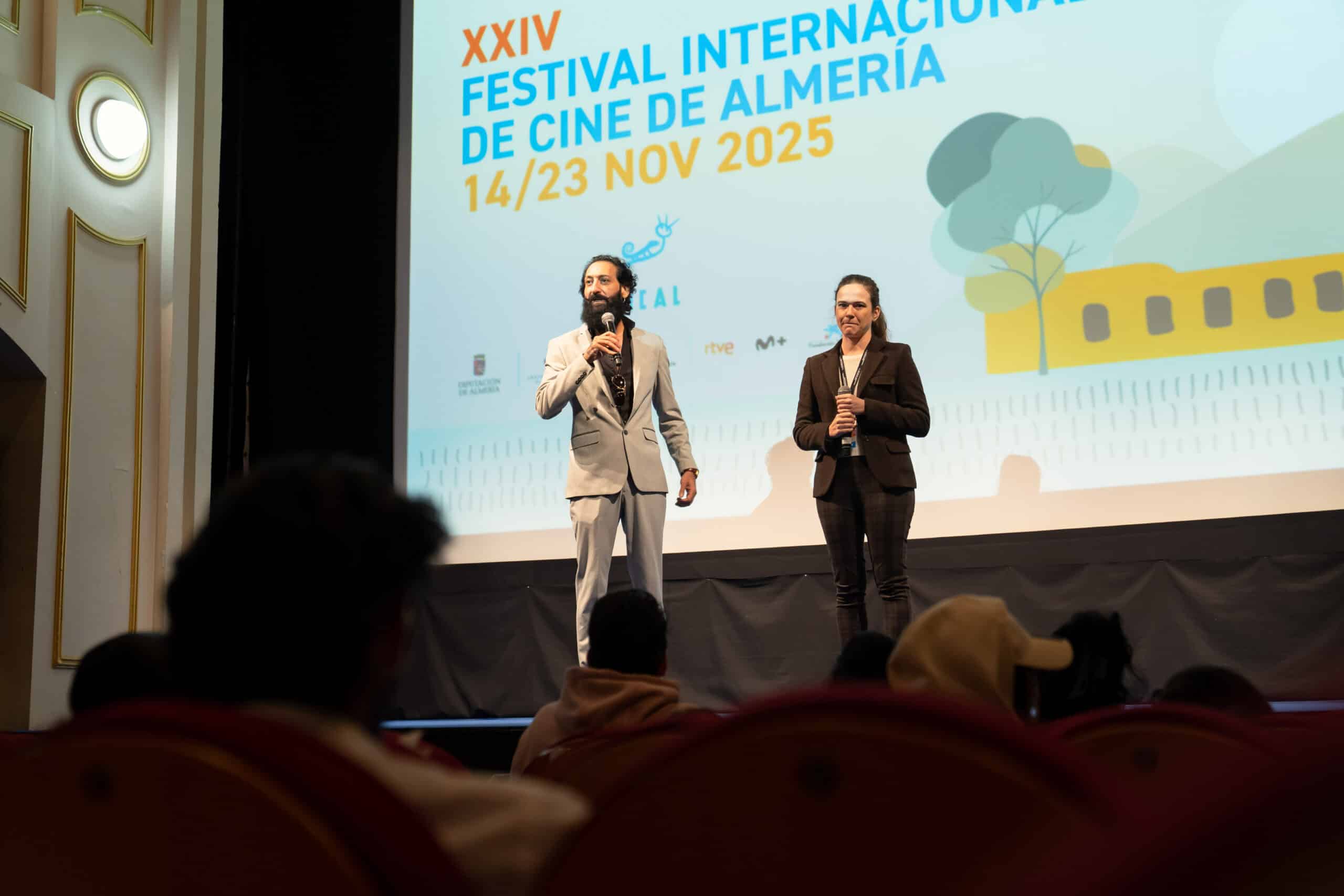 El Teatro Apolo presenta el documental 'Los Jerraos': La historia de una familia almeriense con más de 450 producciones audiovisuales 1 El Teatro Apolo presenta el documental 'Los Jerraos': La historia de una familia almeriense con más de 450 producciones audiovisuales