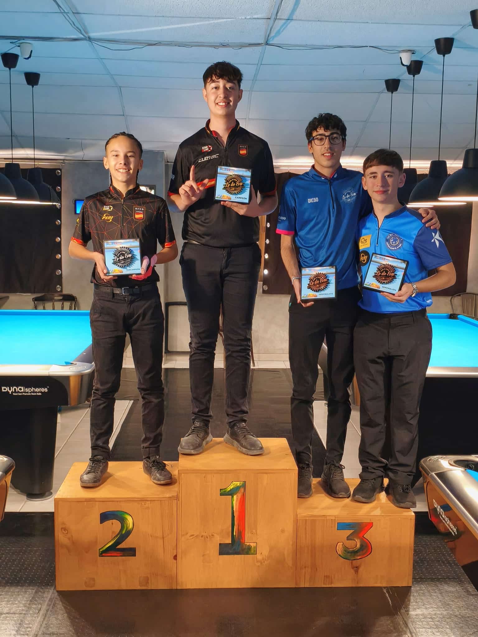 El andaluz Efrén Reyes, Subcampeón de España Junior en la 2ª Prueba de la Copa de España de Pool Bola 10 - Federación Andaluza de Billar