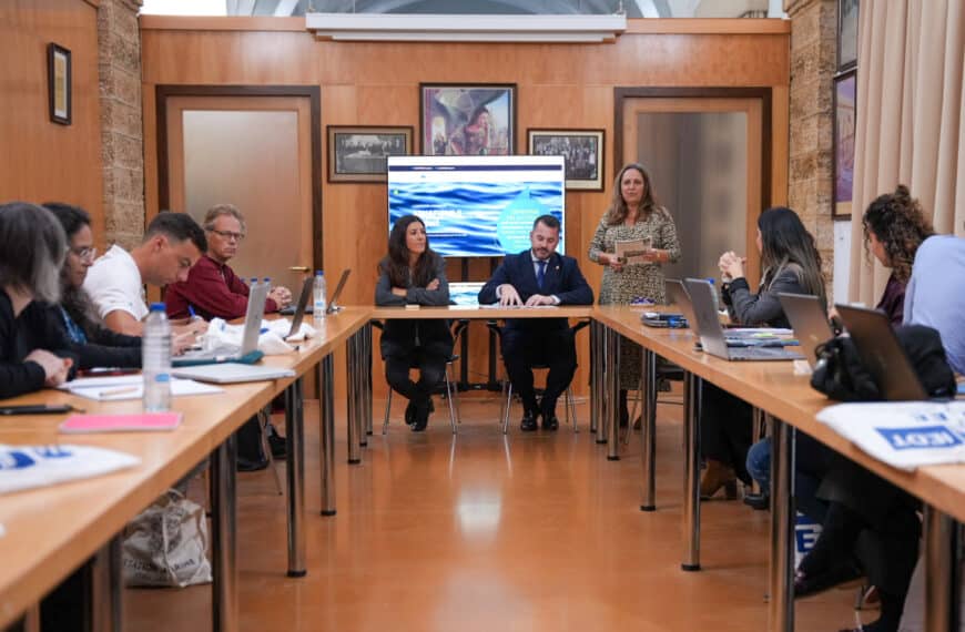 El equipo internacional del proyecto Aquafish 0.0 presenta avances en un encuentro de trabajo en Cádiz