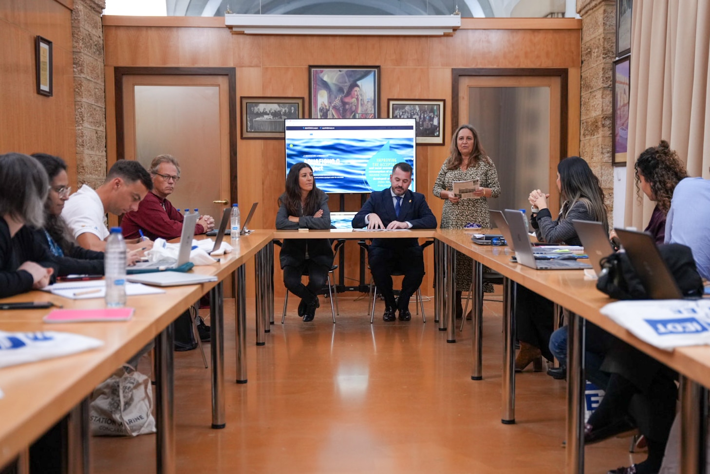 El equipo internacional del proyecto Aquafish 0.0 presenta avances en un encuentro de trabajo en Cádiz