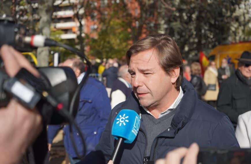 Antonio Repullo en concentración en Madrid