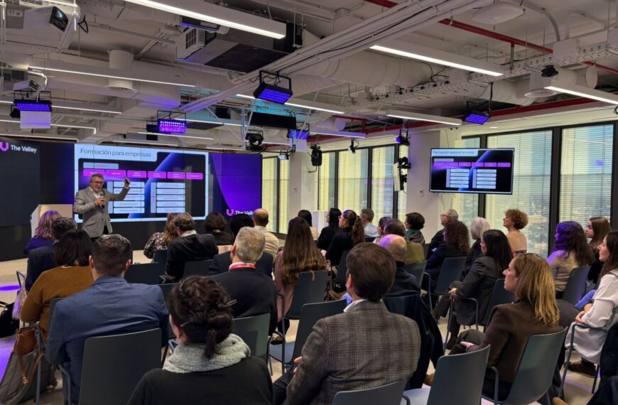 The Valley celebra la tercera sesión de Meet & Connect para explorar el futuro de los Recursos Humanos con foco en IA, talento y bienestar