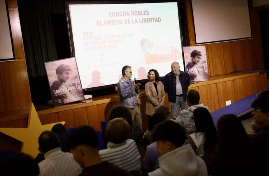 FICAL y Fundación La Caixa presentan el documental 'Concha Robles: El precio de la libertad' a los estudiantes de La Salle