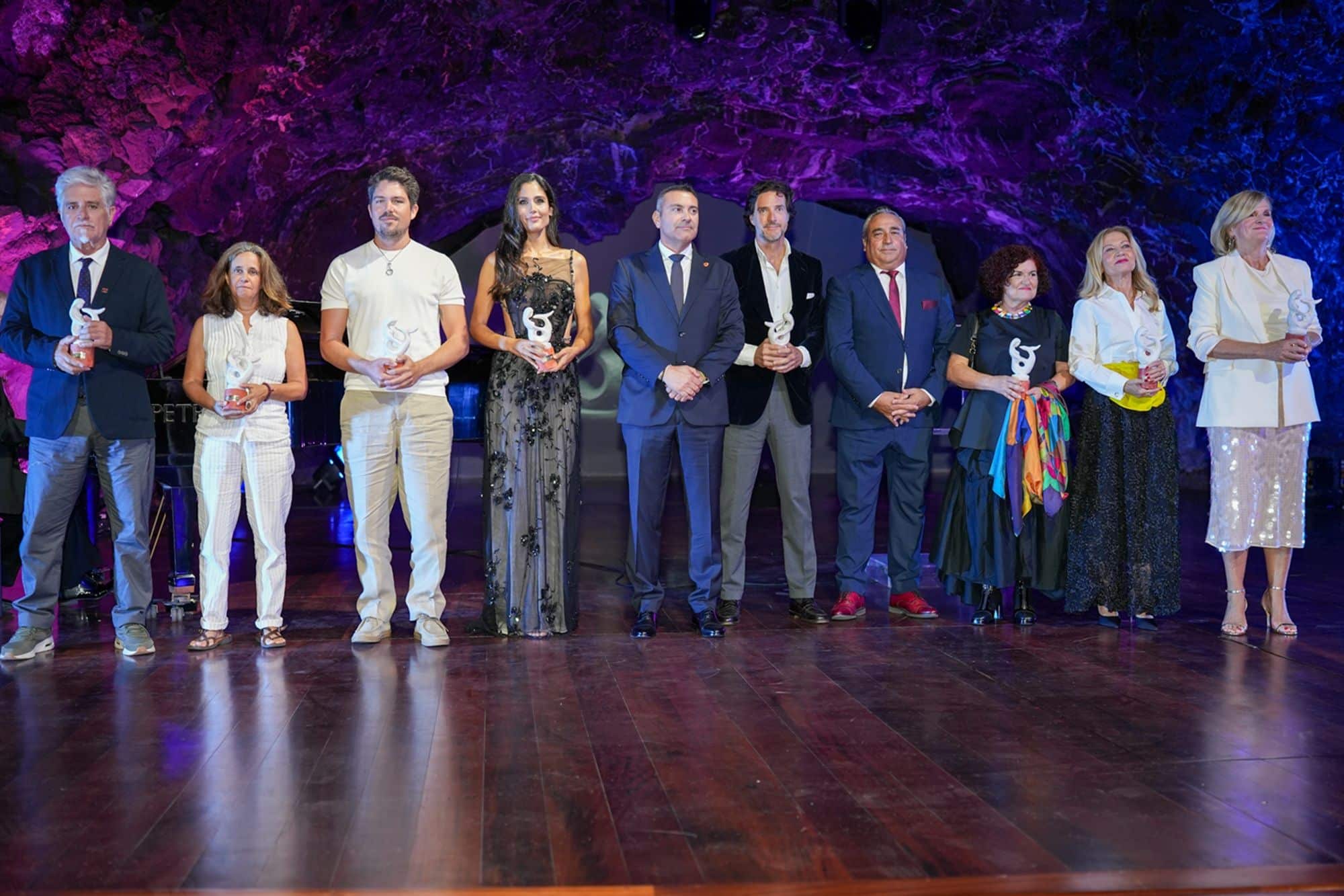 II Edición de los Premios Azul Zero: Celebrando a 10 Líderes en Sostenibilidad, Innovación y Acción Social 1 II Edición de los Premios Azul Zero: Celebrando a 10 Líderes en Sostenibilidad, Innovación y Acción Social