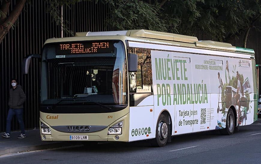Implementan más de cien rutas de transporte público a demanda para zonas rurales en Andalucía