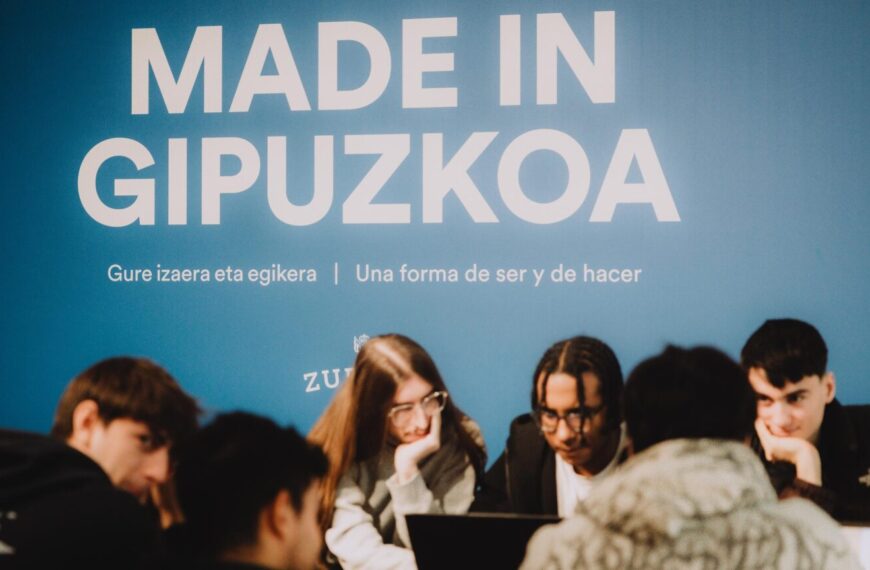 CYBERFRONT reúne en Anoeta a jóvenes y emprendedores en una segunda jornada práctica que refuerza la apuesta de Donostia por la ciberseguridad