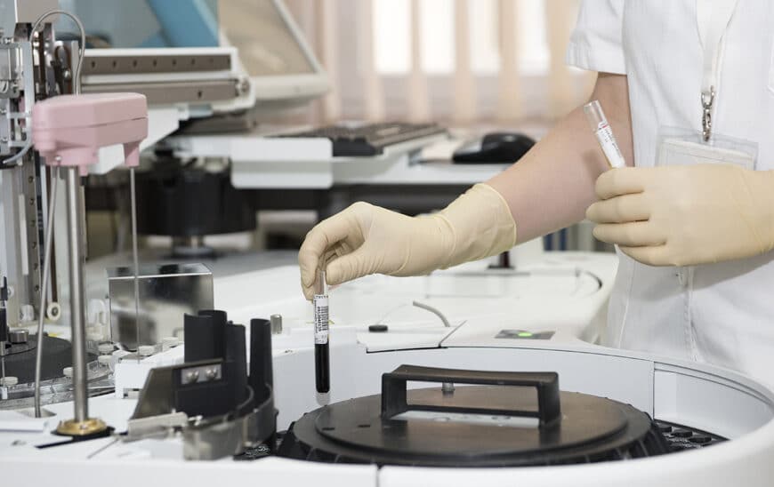 Investigación Andaluza Innovadora para Tratar Tumores Cerebrales Incurables Recibe Premio del Mobile World Capital