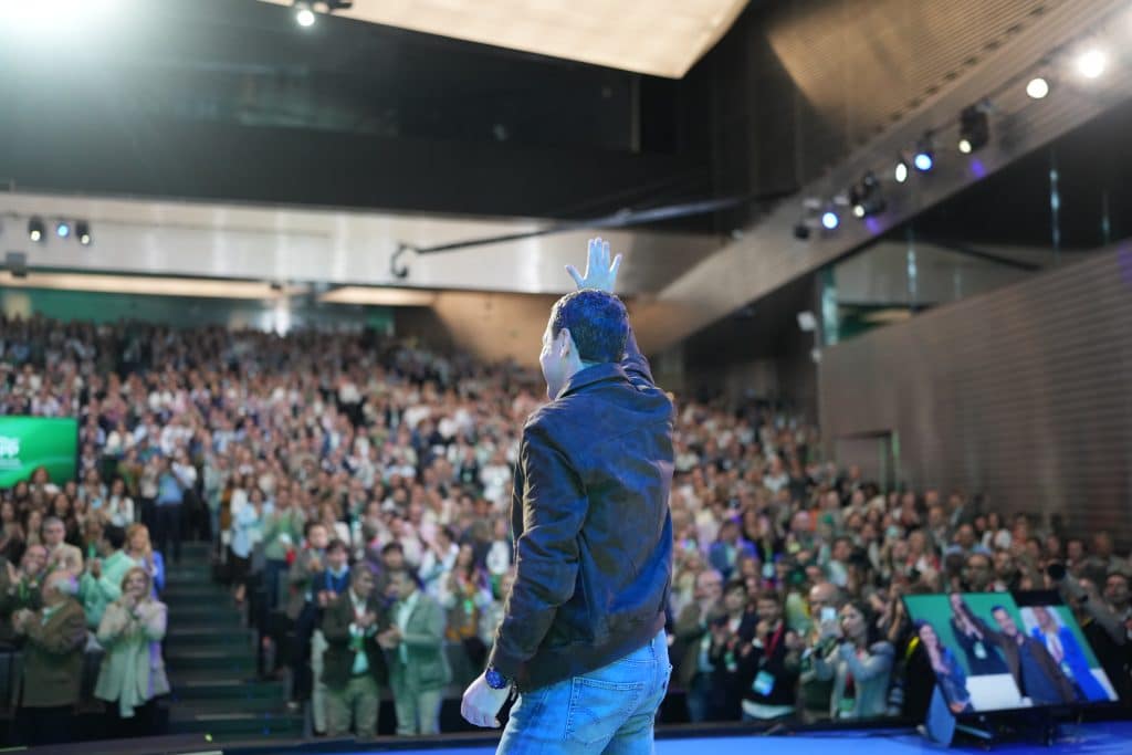 Juanma Moreno: El Partido Popular, el que más ha impulsado los servicios públicos en Andalucía 1 Juanma Moreno, durante su discurso de candidatura en el XVII Congreso del Partido Popular de Andalucía