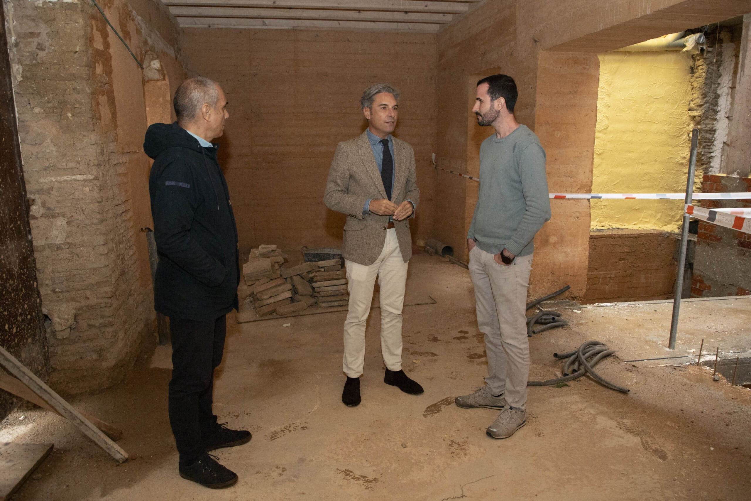 La Diputación finaliza la primera fase de la nueva Casa Consistorial de Fuente Carreteros, con un presupuesto de 370.000 euros 1 La Diputación finaliza la primera fase de la nueva Casa Consistorial de Fuente Carreteros, con un presupuesto de 370.000 euros