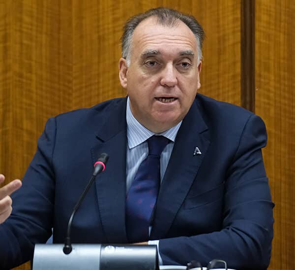 La Junta logra incrementar 44.000 asientos en su Estrategia de Conectividad Aérea desde 2023