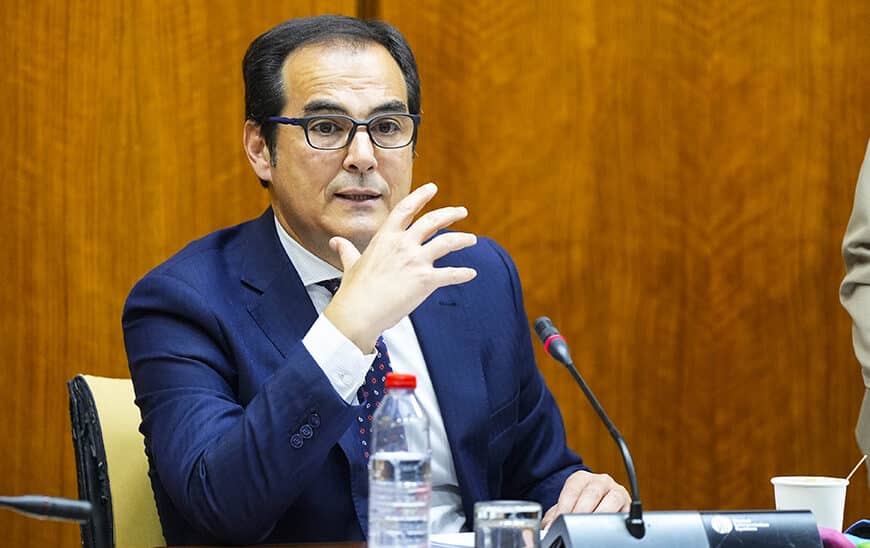 La Junta resalta el "cambio radical" de la Administración con la Ley "vanguardista" de 2023