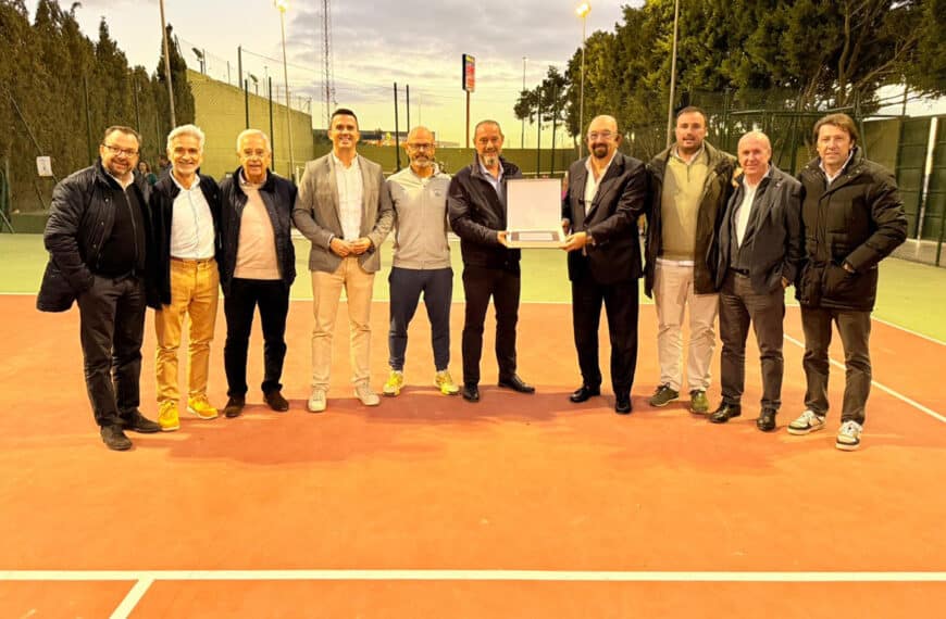 Visita del presidente de la RFET, Miguel Díaz, al CT El Ejido