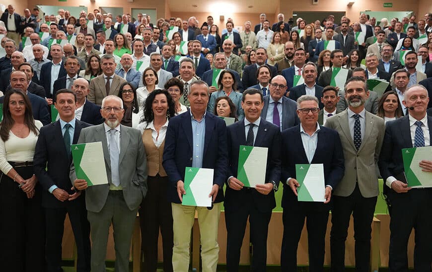 <p><strong>Moreno Distribuye 130 Millones en Ayudas a Más de Cien Organizaciones Andaluzas de Frutas y Hortalizas</strong></p>