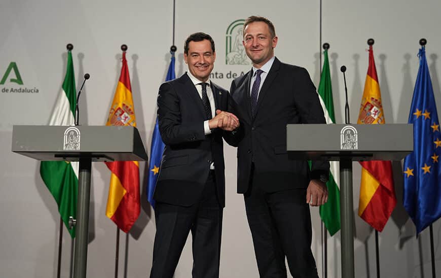 Moreno solicita a la Comisión Europea salvaguardar el campo andaluz y conservar los fondos de la PAC.