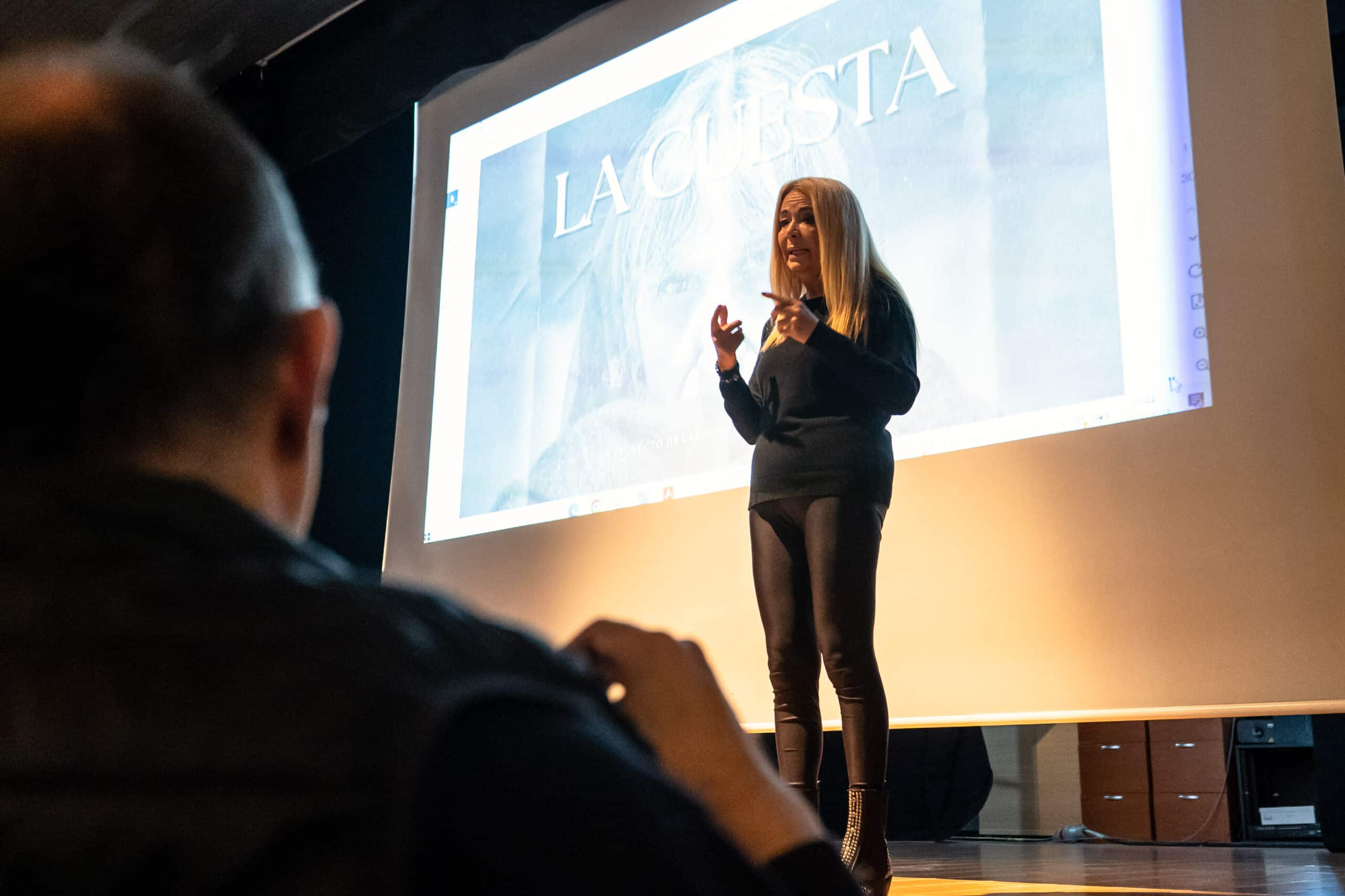 Presentación de Ocho Proyectos a Inversores: Panel de Expertos Pitching