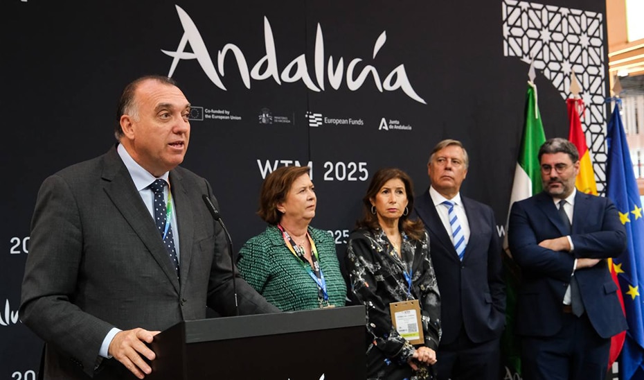 Récord de Conectividad Aérea: Más de 2,5 Millones de Turistas Récord de Conectividad Aérea: Más de 2,5 Millones de Turistas Británicos Visitan 326 Municipios Españoles