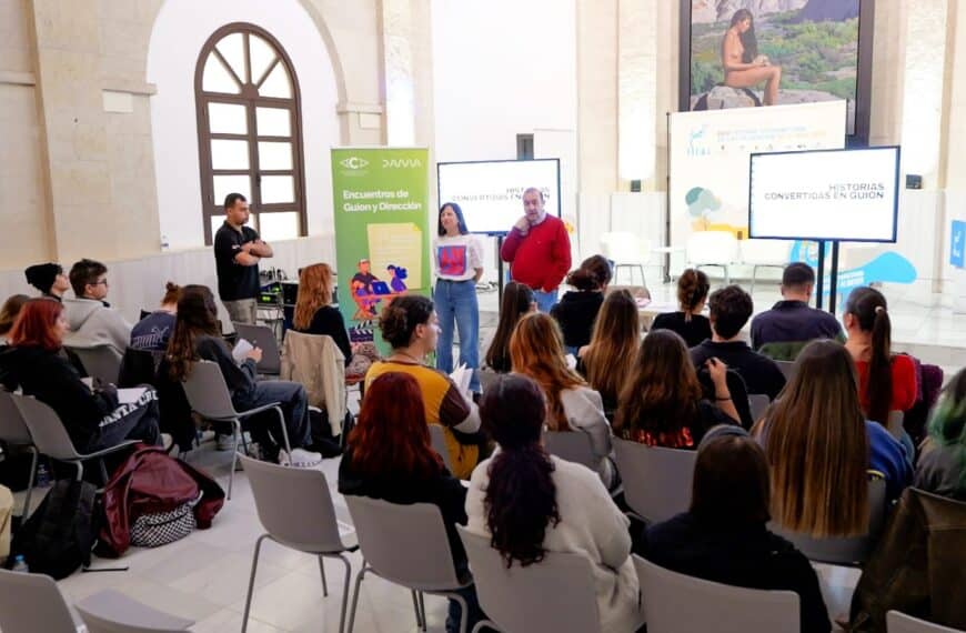 Taller de 'Historias Convertidas en Guion' a cargo de la directora y guionista Celia de Molina