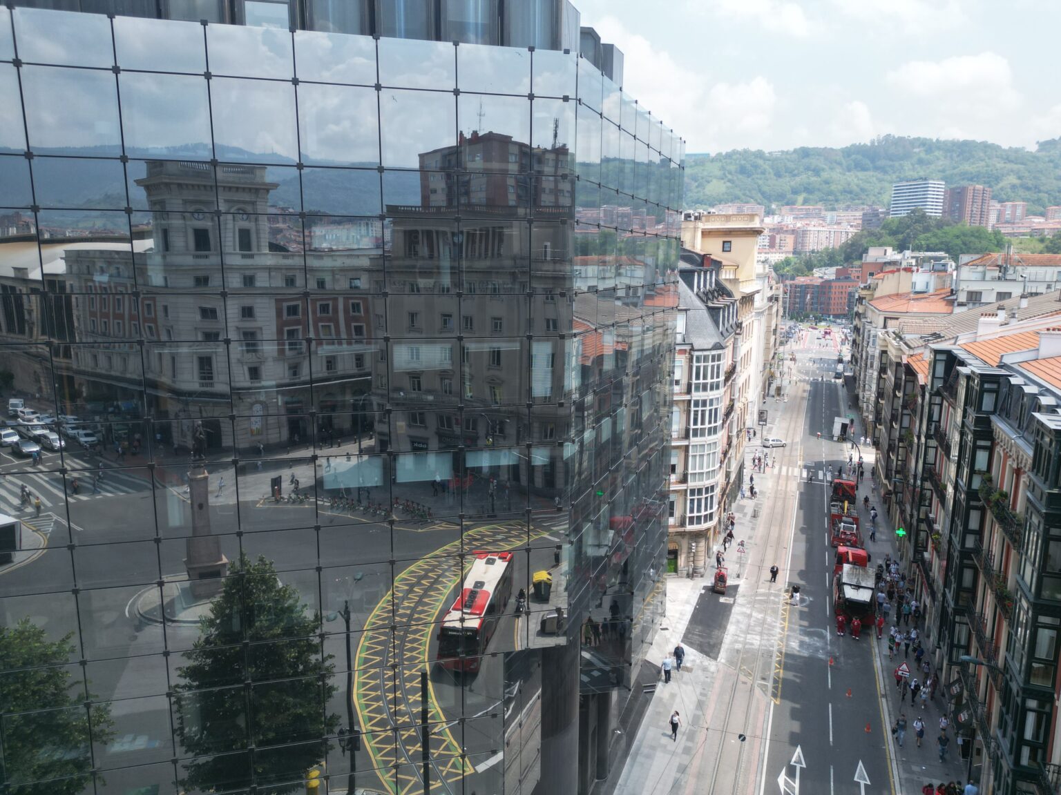 Transformación Empresarial y Territorial: La Visión Integral de Book & Partners para Impulsar el Crecimiento Sostenible 1 Gestión de proyectos, la visión integral de Book & Partners para impulsar empresas y territorios