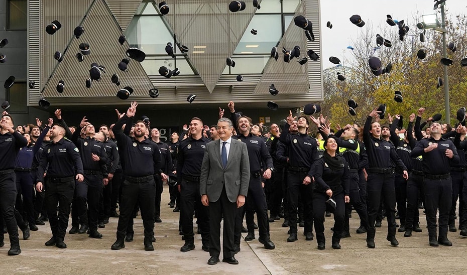 210 Nuevos Policías Locales se Incorporan a 56 Municipios de Andalucía tras Superar el Curso del IESPA 1 210 Nuevos Policías Locales se Incorporan a 56 Municipios de Andalucía tras Superar el Curso del IESPA